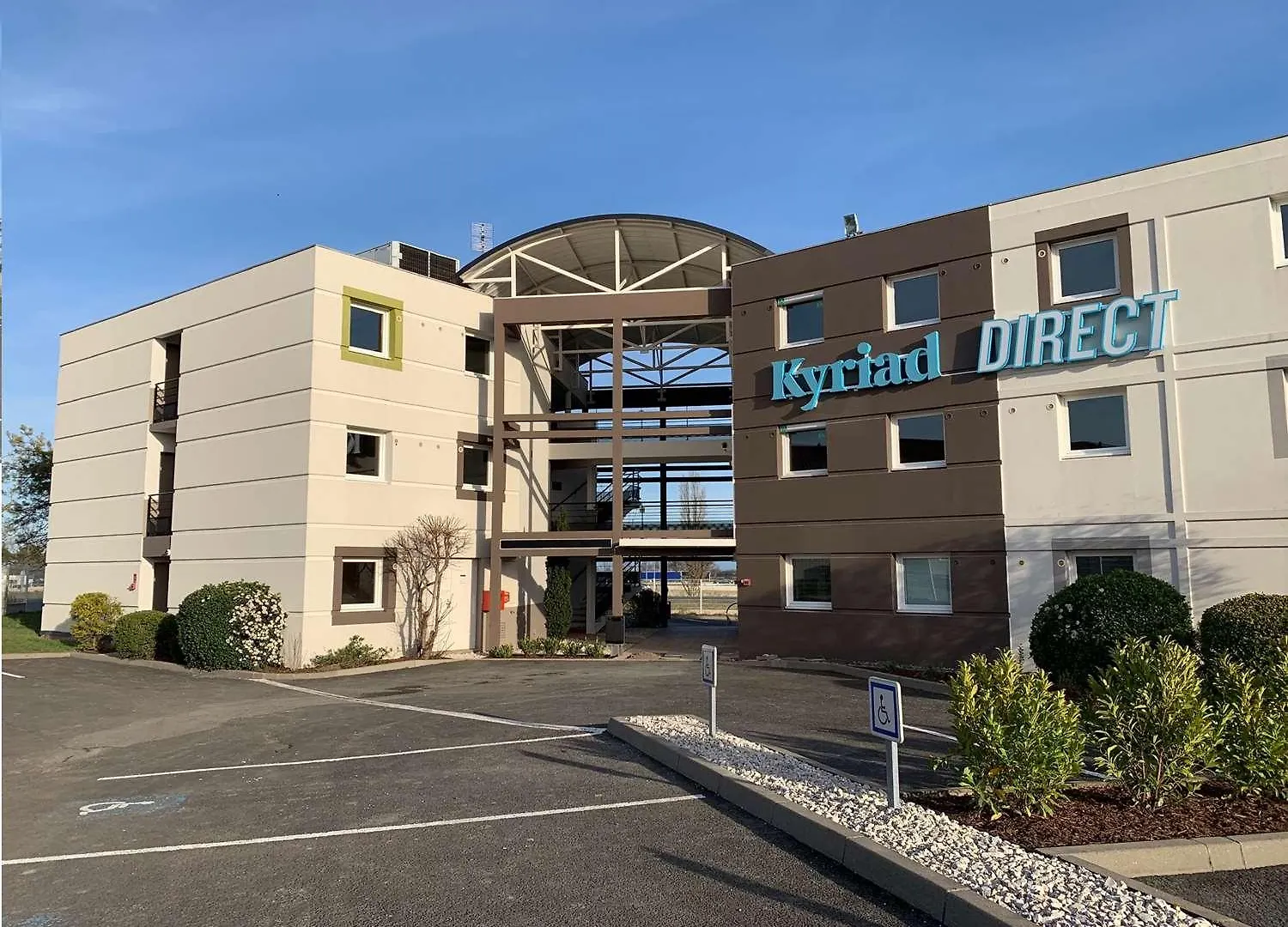 ** Hotel Kyriad Direct Clermont Ferrand Nord Gerzat Frankrig
